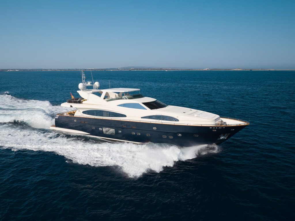 yacht astondoa 102 k 6 e1688202410870