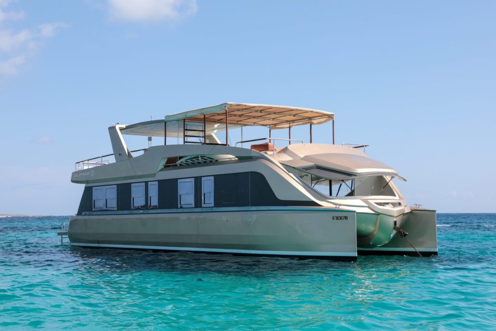yacht gold 64
