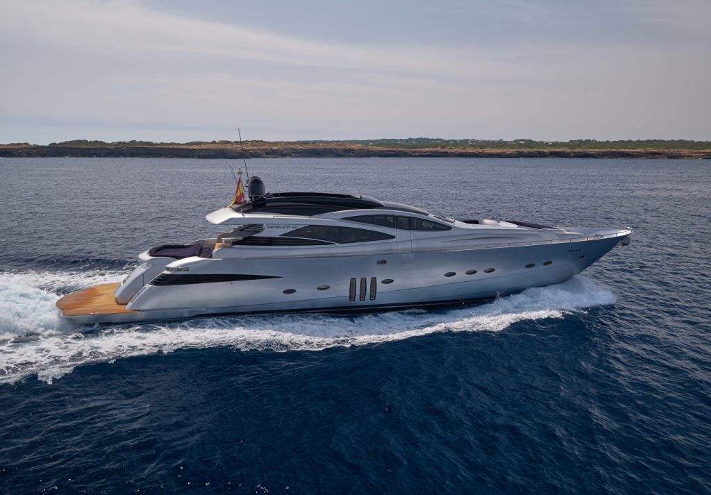 yacht pershing 90 dazn