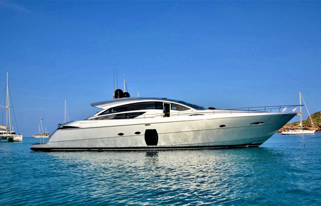 yacht pershing 72 zen 2