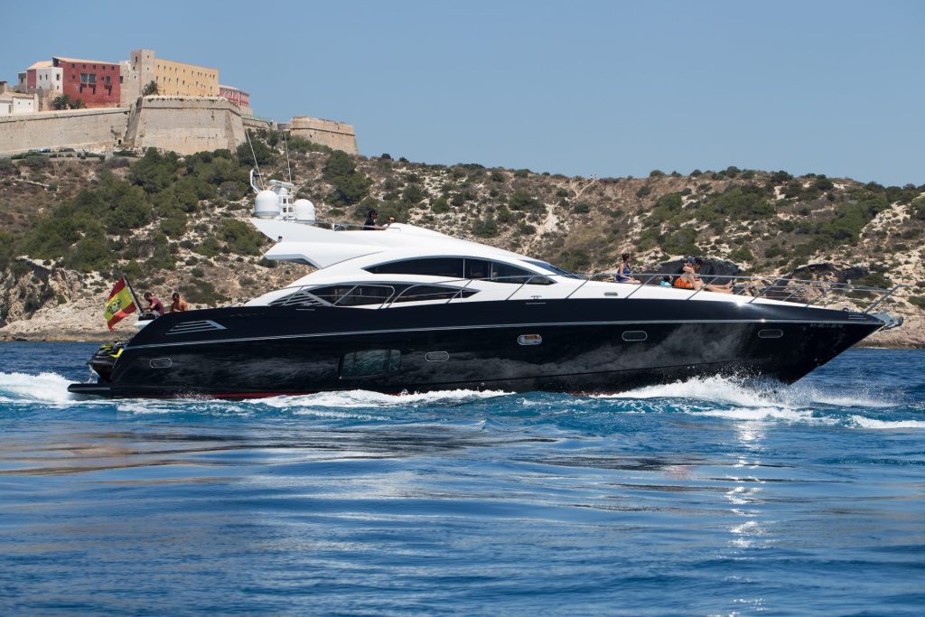 yacht sunseeker 74 jack 7 e1710016582552