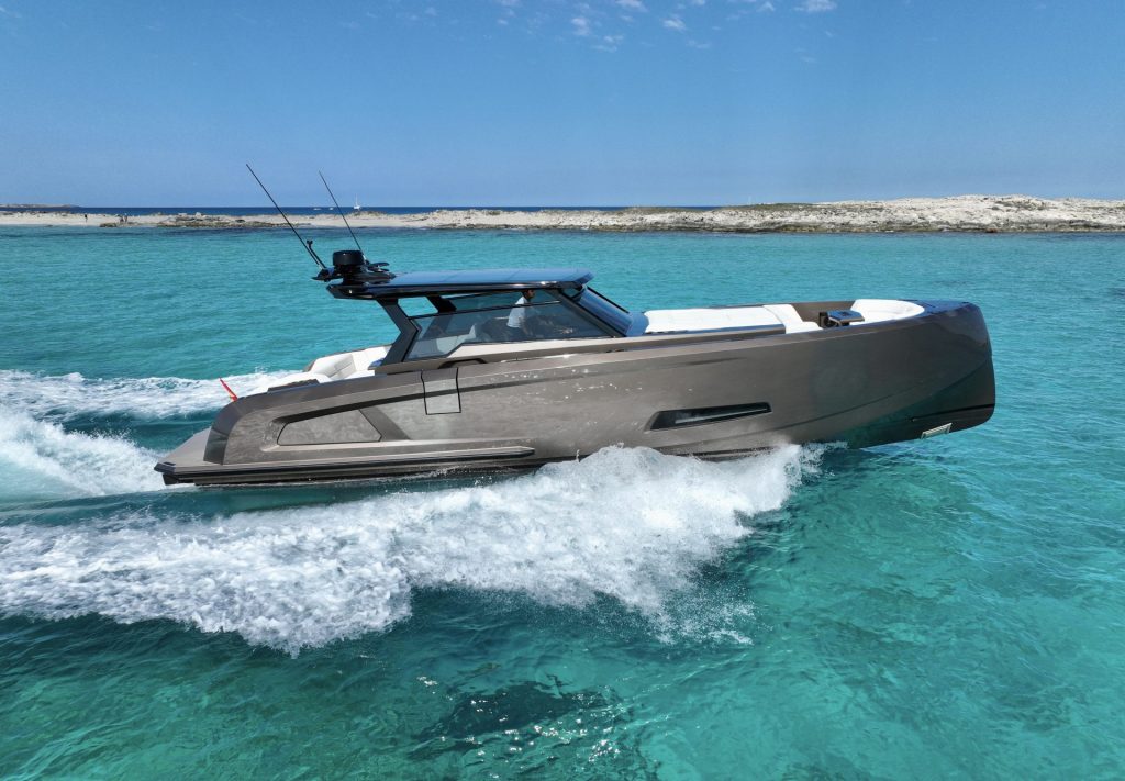 yacht vanquish 45 mn