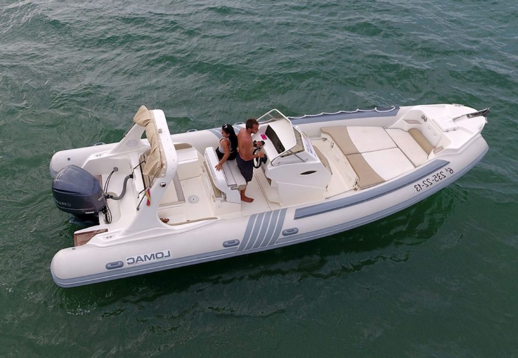yacht lomac 790