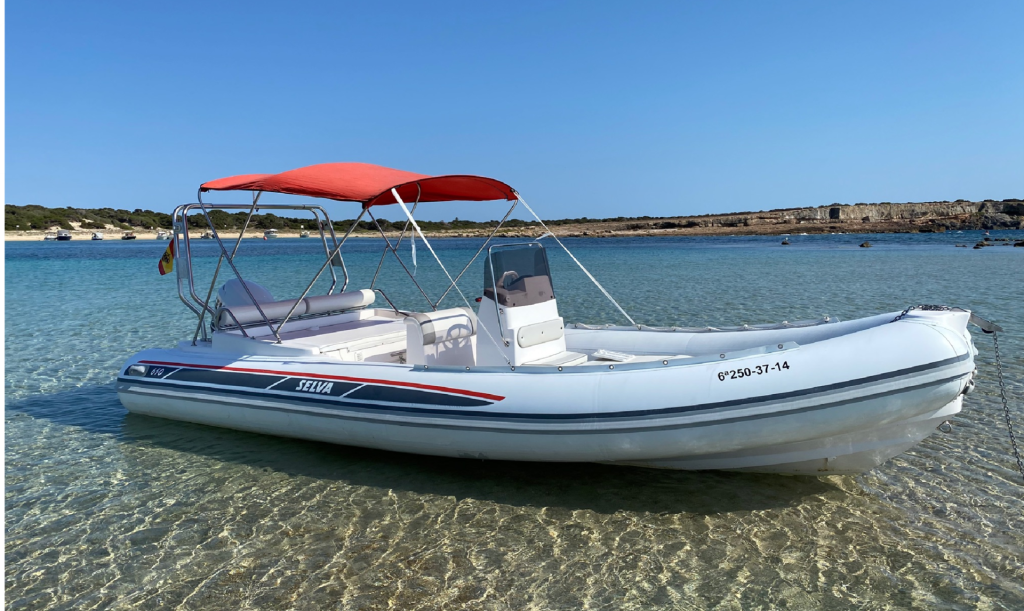 yacht selva 650