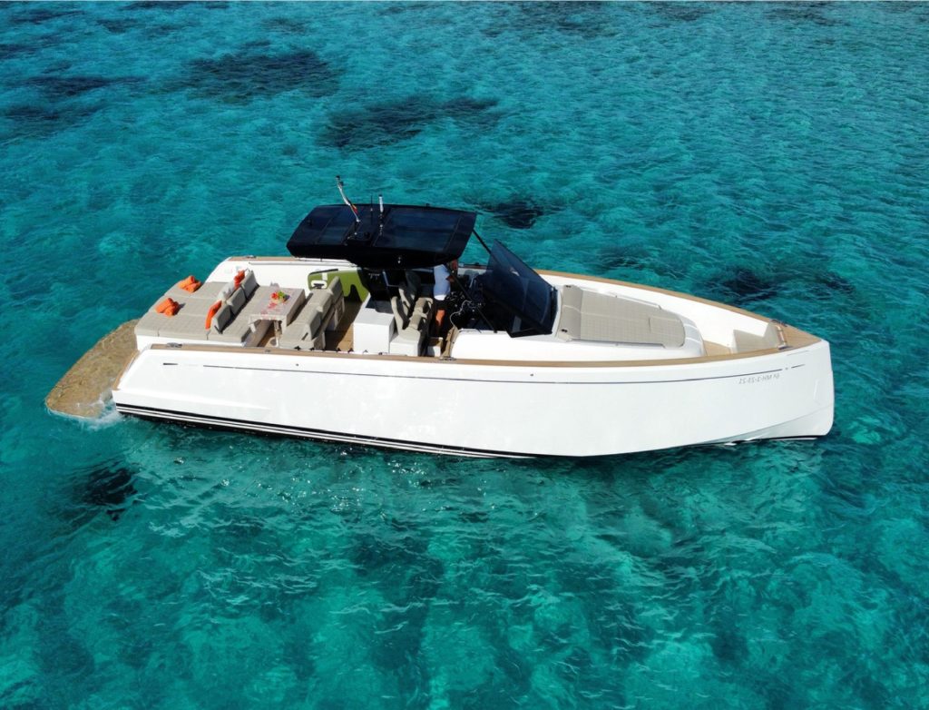 yacht pardo 43 yu