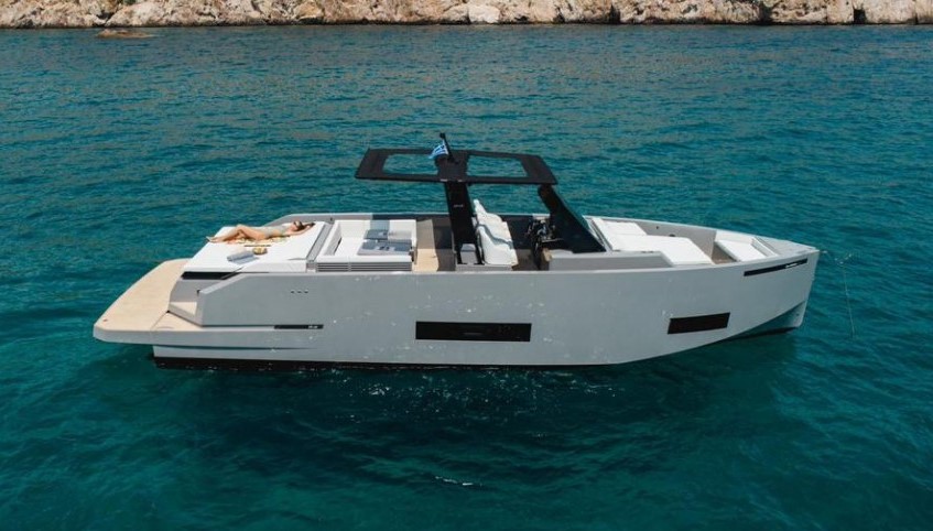 yacht d42 rakg 9