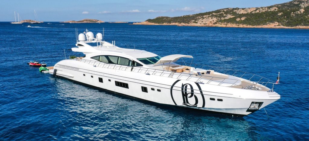 yacht mangusta 130 pyb