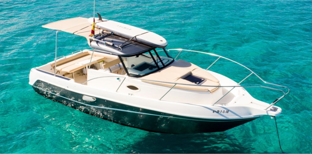 yacht faeton 780 lita