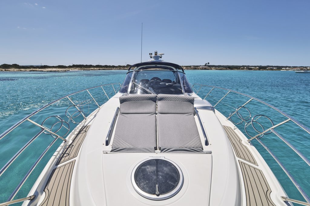 yacht cranchi 47 come 2
