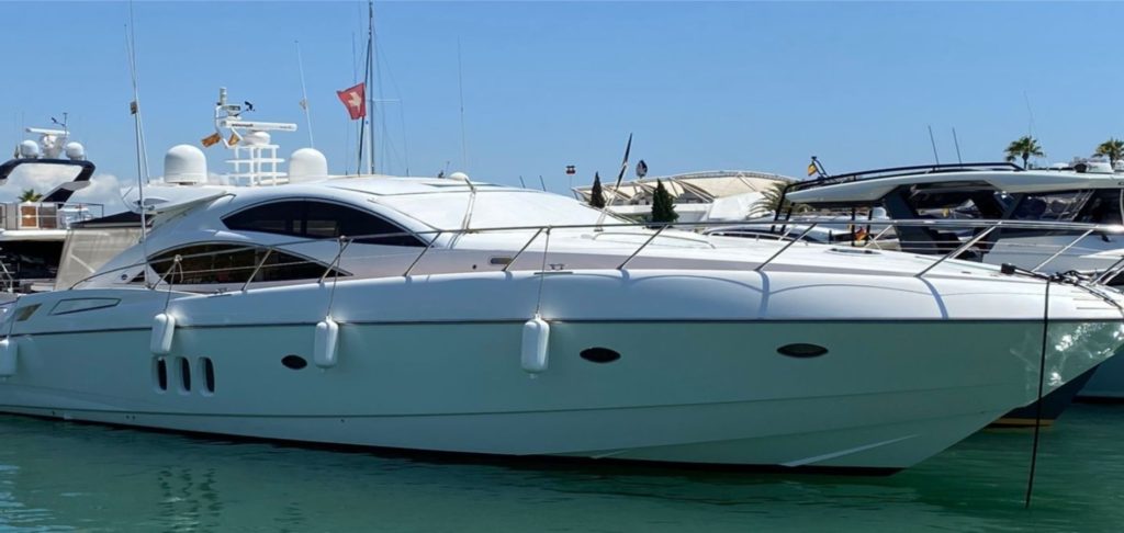yacht sunseeker 62