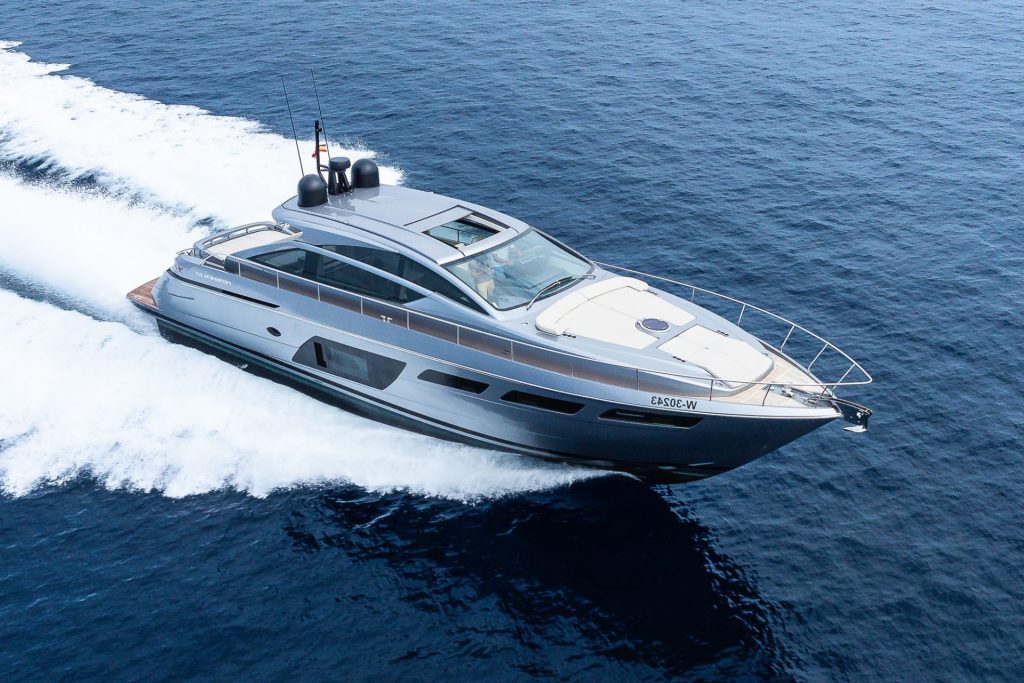 yacht pershing 6x 21 e1774117007464