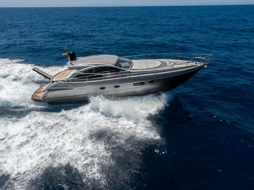 yacht pershing 50 bye b 12