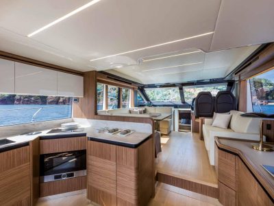 18 ABSOLUTE 52 FLY _GOOD WAVES ONLY