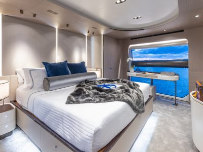 87'Azimut_PierPressure_-WEB-130