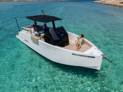 DeAntonio 28 - Boats4Rent-3