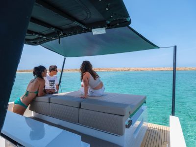 DeAntonio 28 - Boats4Rent-27