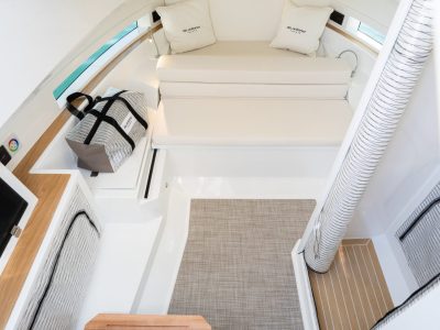 DeAntonio Yachts D32 Toretto NEW 2024 Charter Ibiza www.deantonioyachtsibiza.com Interior 1-min