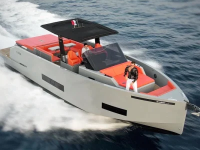 DeAntonio Yachts Ibiza D42 Valkyria 1