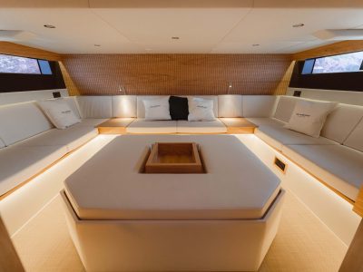 DeAntonioYachts_D50_36
