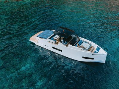 DeAntonio Ycahts D50 Spartan 2