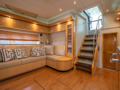 SeaRay-55-Interior-3