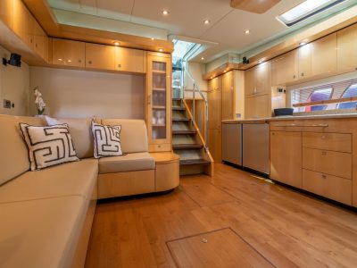 SeaRay-55-Interior-4
