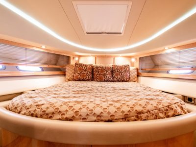 SeaRay-55-Interior-9