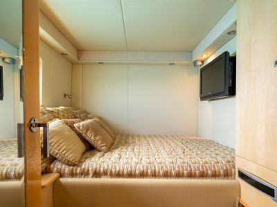 SeaRay-55-Interior-21