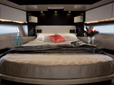 Azimut-66-yacht-charter-VIP